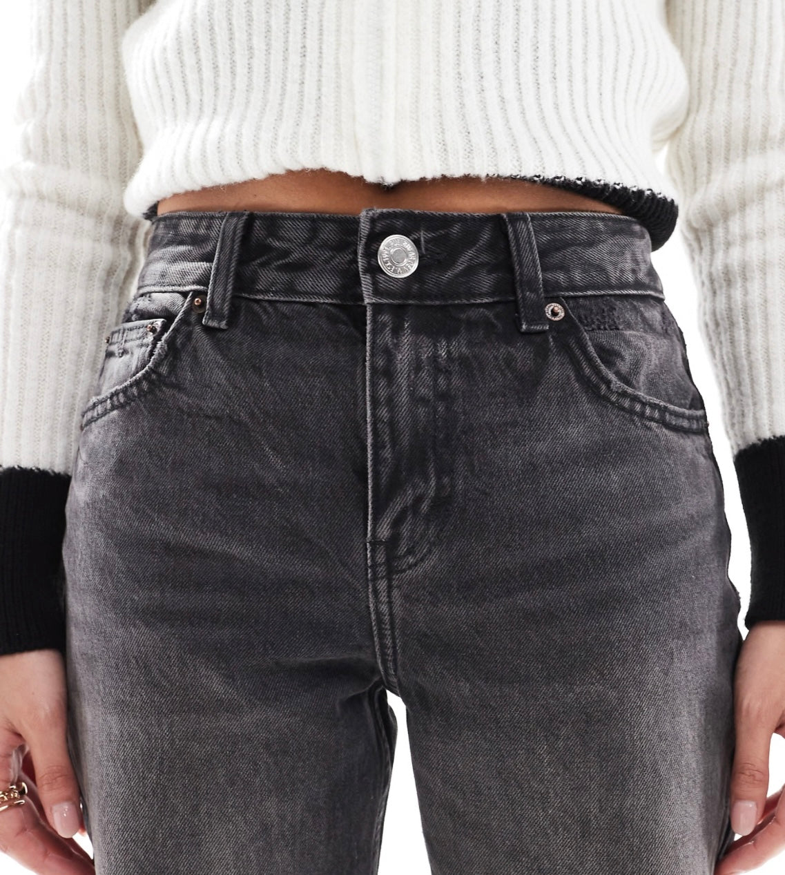 Pull&Bear Petite mid rise straight leg jeans in black